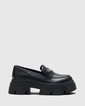 Tyga Loafers Black